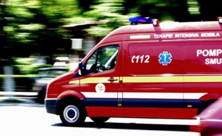 O batrana de 87 de ani a fost salvata in ultimul moment de pompierii de la Dorohoi. Lesinase in baie si nu se mai putea misca